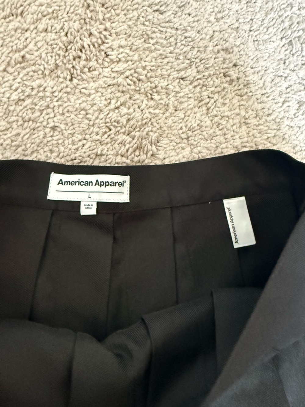 American Apparel Black Pleated Skirt - Picture 2 of 3